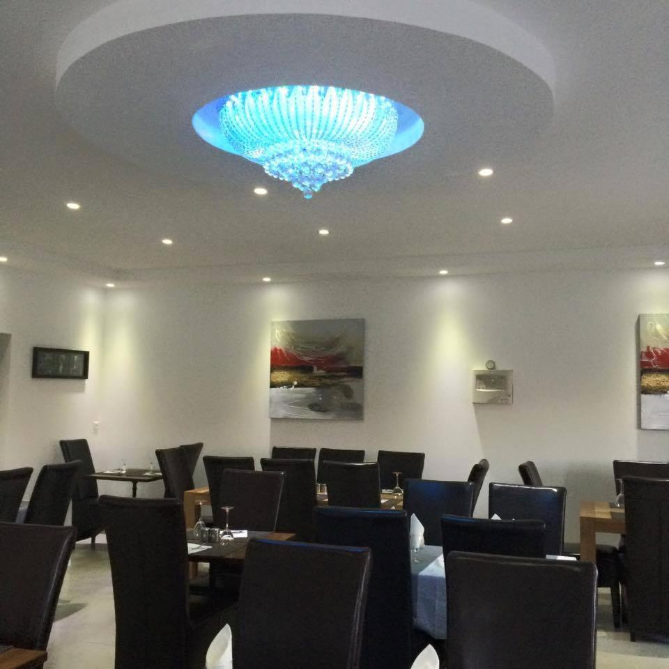 Hotel Restaurant Le Mistral Peipin Exterior photo